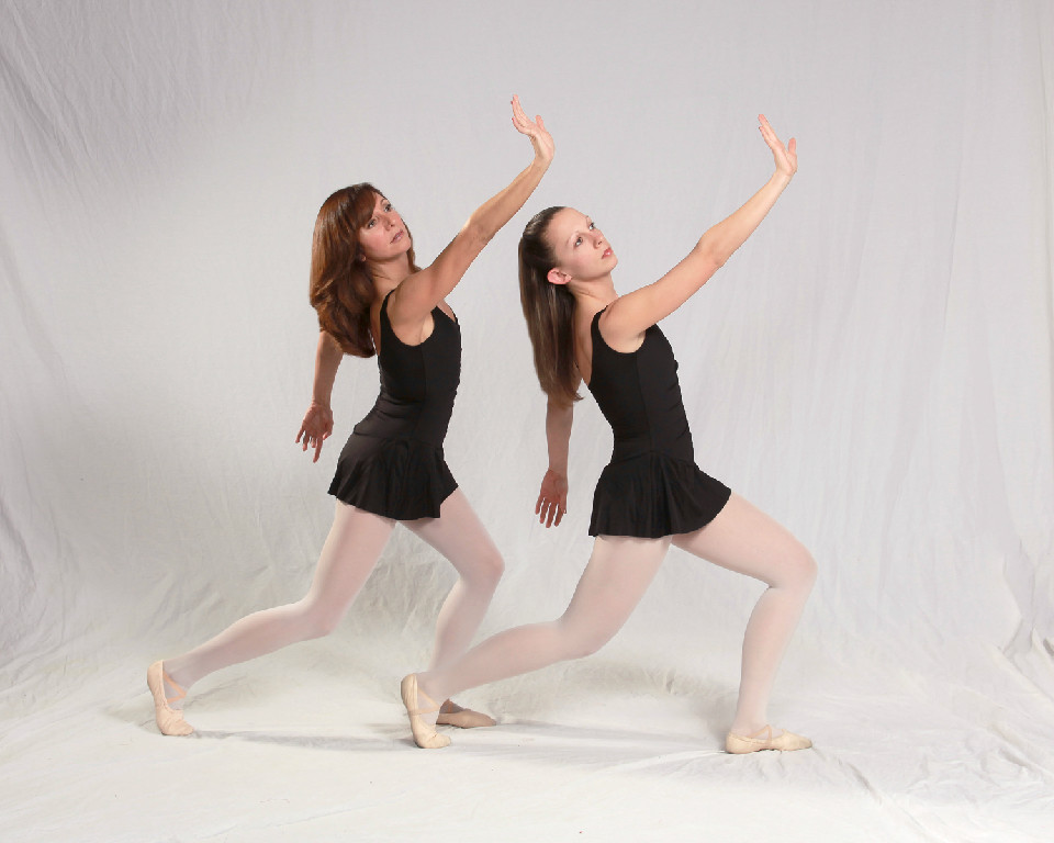 Logo for ecarte dance theatre